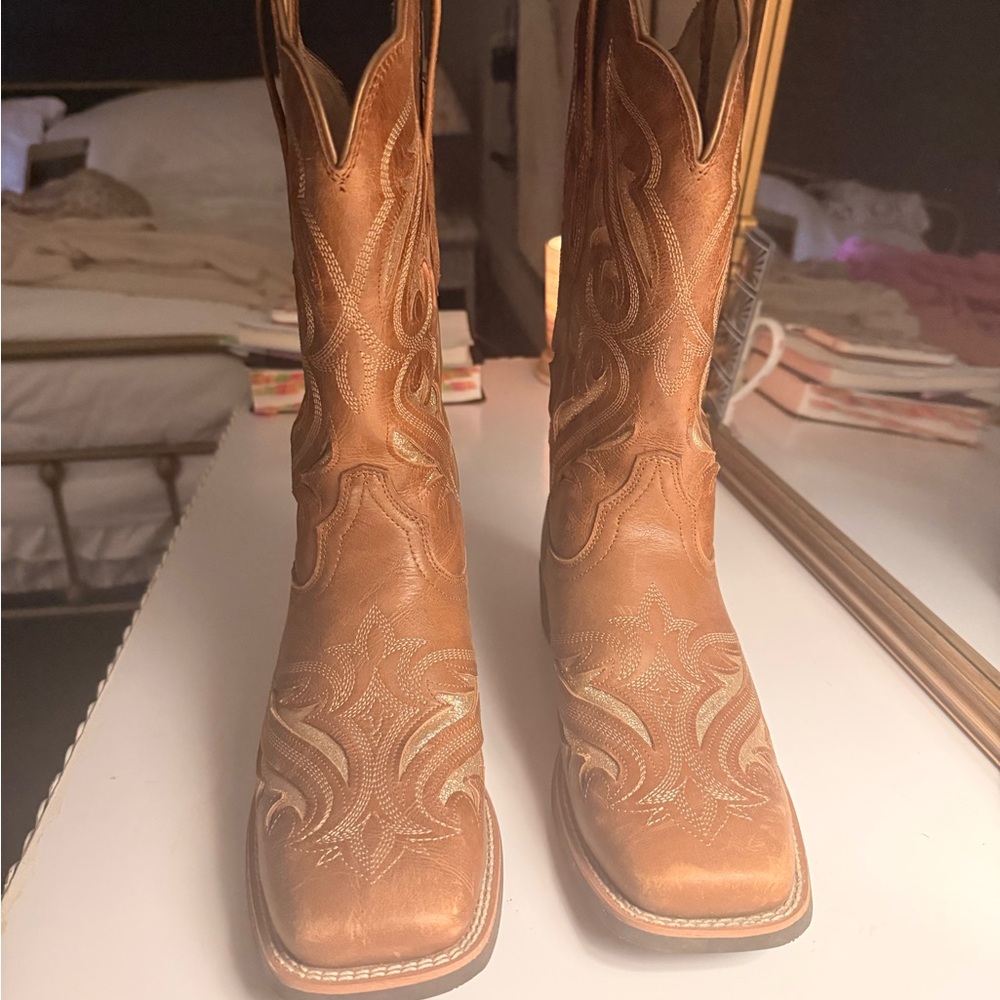 Womens Ariat Brown Leather Gold Sparkle Cowboy Boots 8 1/2 - Picture 2 of 6